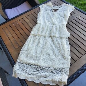 Elegant cream Off White Lace Dress Vintage Style with‎ Intricate Detailing